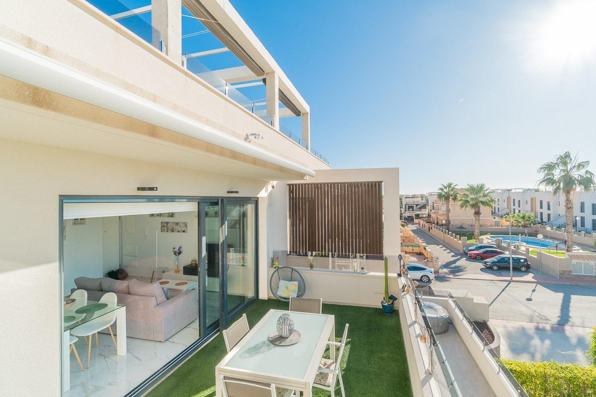 Apartment à Alicante, Espagne 2 chambres, 76 m2 No. 155358