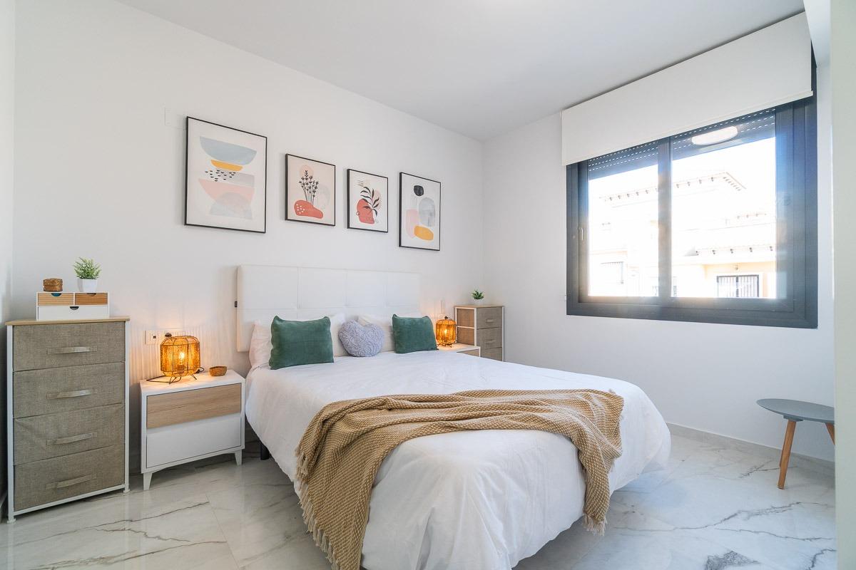 Apartment à Alicante, Espagne 2 chambres, 76 m2 No. 155358