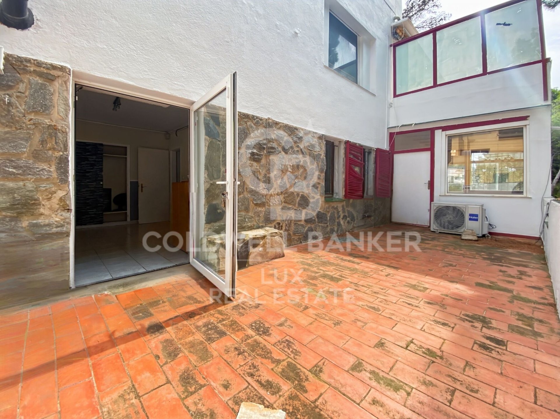 House à Roses, Girona, Espagne 4 chambres, 235 m2 No. 157976