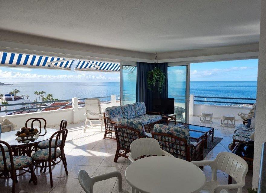 Apartamento en Tenerife, España 2 dormitorios, 86 m2 No. 195210
