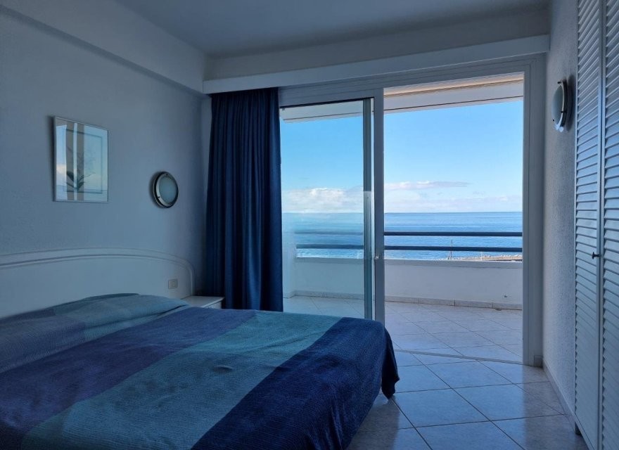 Apartamento en Tenerife, España 2 dormitorios, 86 m2 No. 195210
