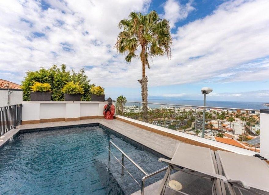 Huvila Tenerife, Espanja 7 makuuhuonetta, 373 m2 No. 195209