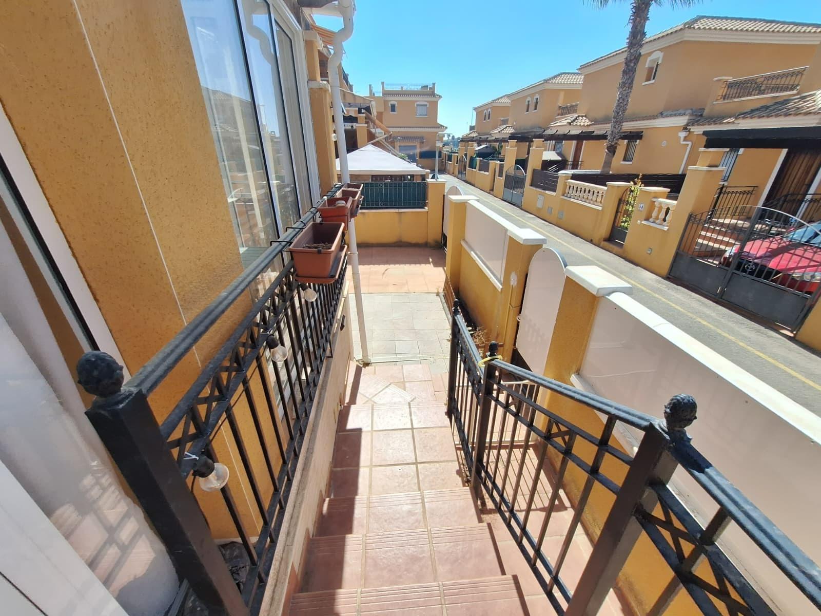 Duplex à Torrevieja, Alicante, Espagne 83 m2 No. 196284