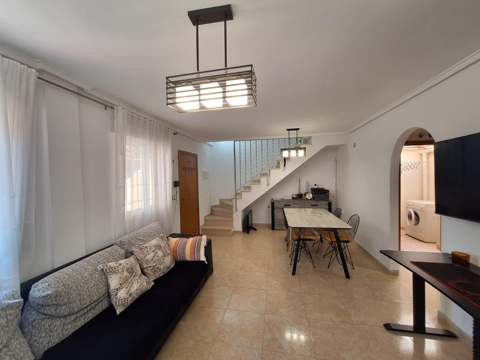 Duplex à Torrevieja, Alicante, Espagne 83 m2 No. 196284