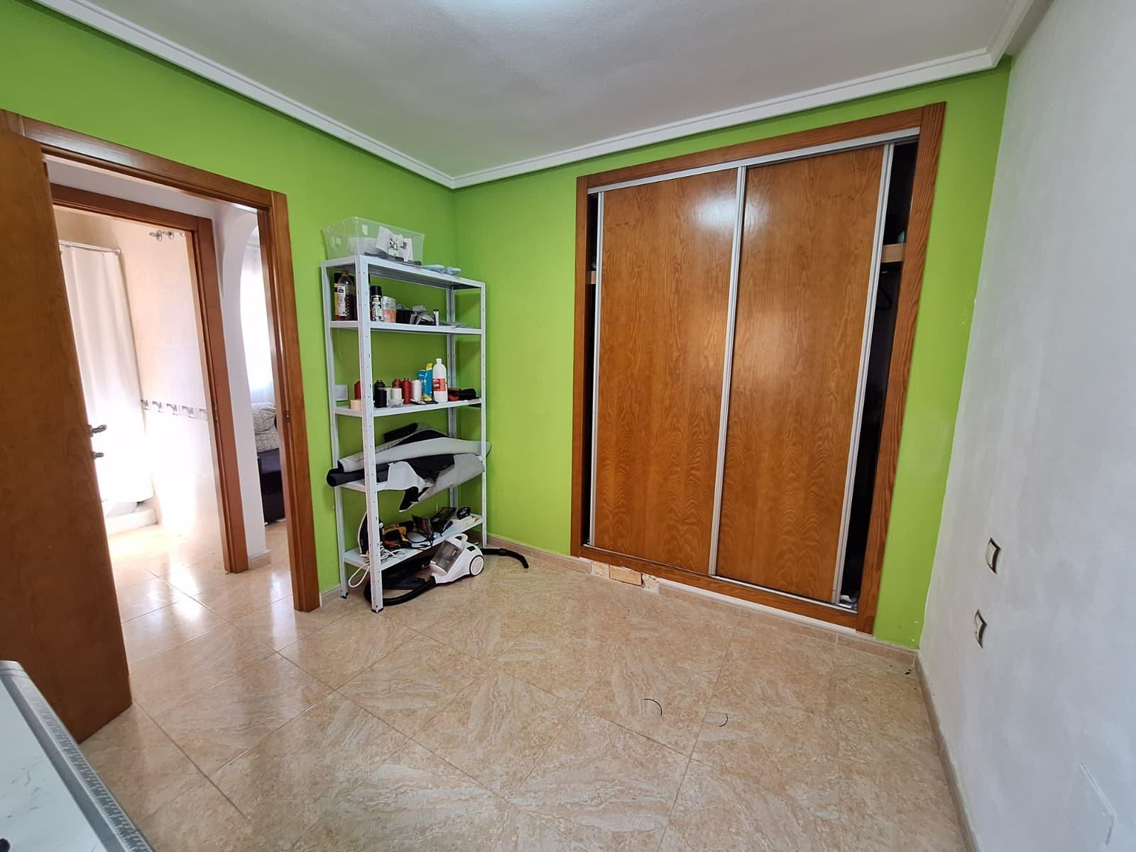 Duplex à Torrevieja, Alicante, Espagne 83 m2 No. 196284
