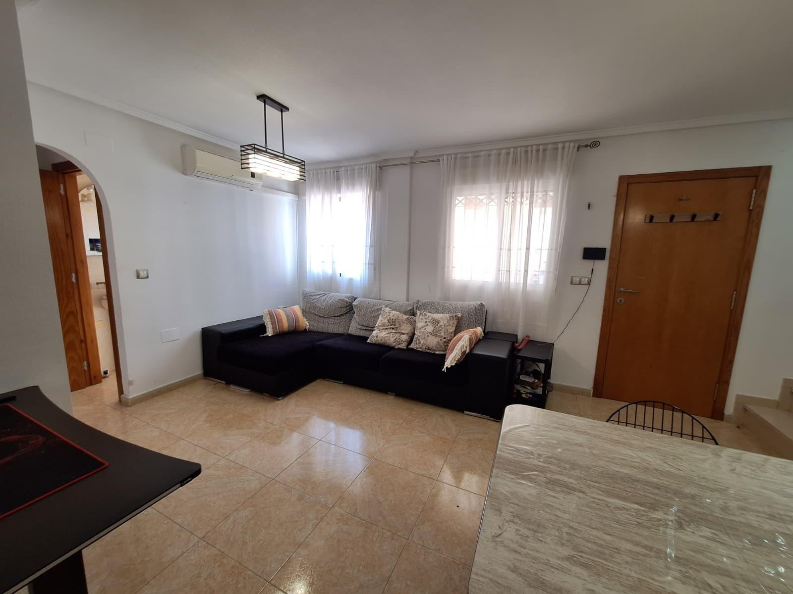 Duplex à Torrevieja, Alicante, Espagne 83 m2 No. 196284