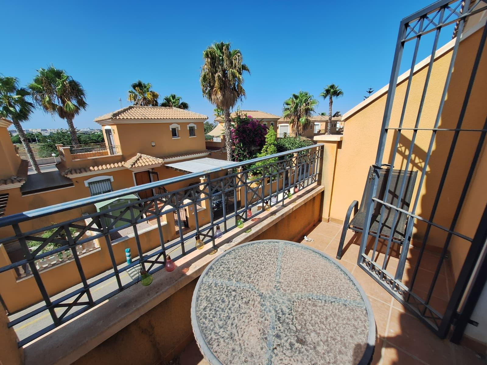 Duplex à Torrevieja, Alicante, Espagne 83 m2 No. 196284