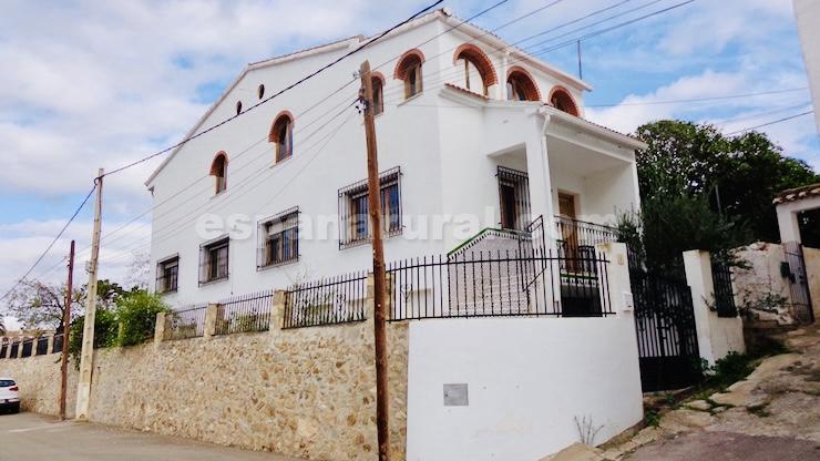 Talo Albanchez, Almeria, Espanja 2 makuuhuonetta, 185 m2 No. 184023