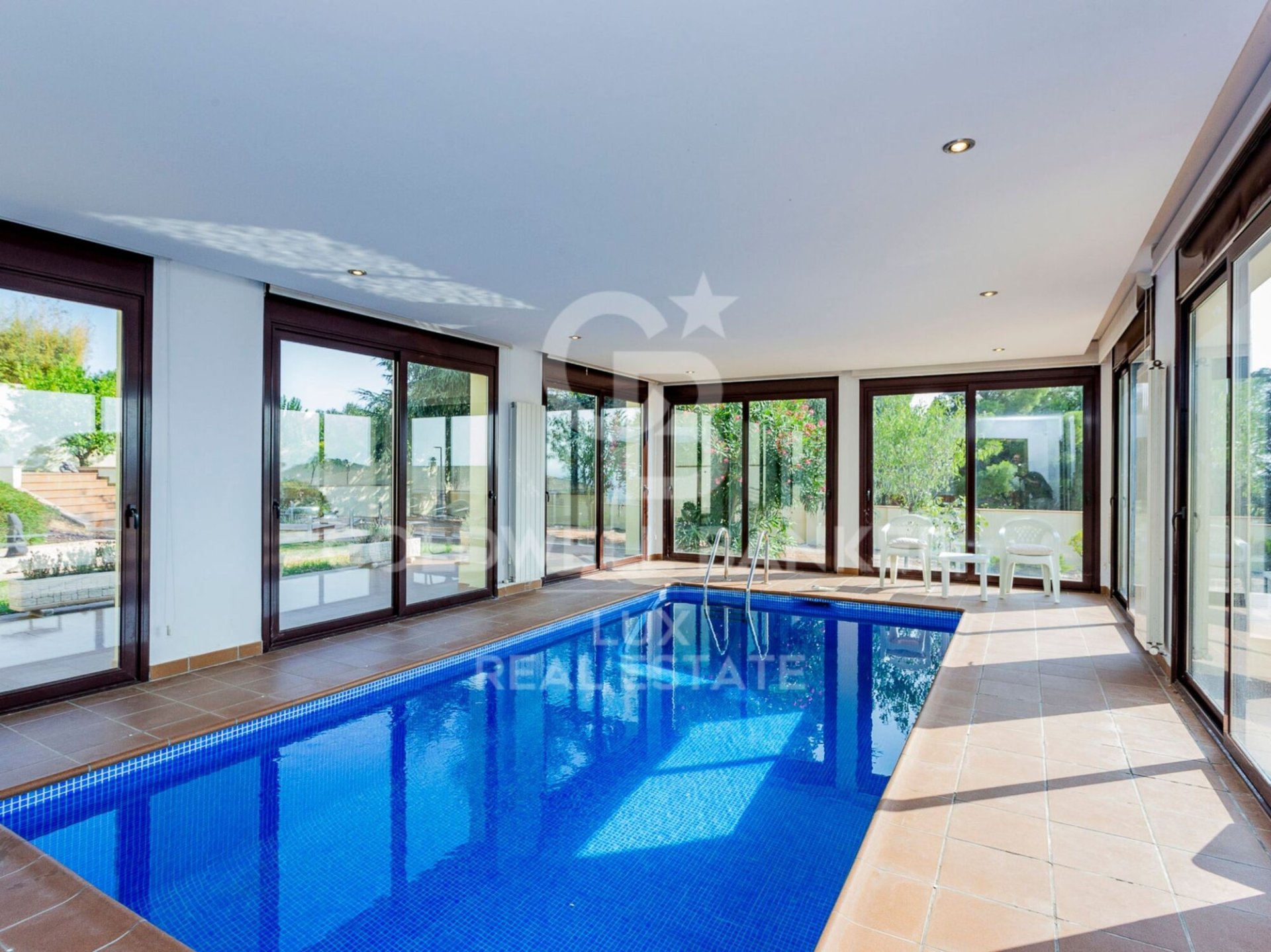 Villa Pau, Girona, Spānijā 5 istabas, 483 m2 Nr. 159886