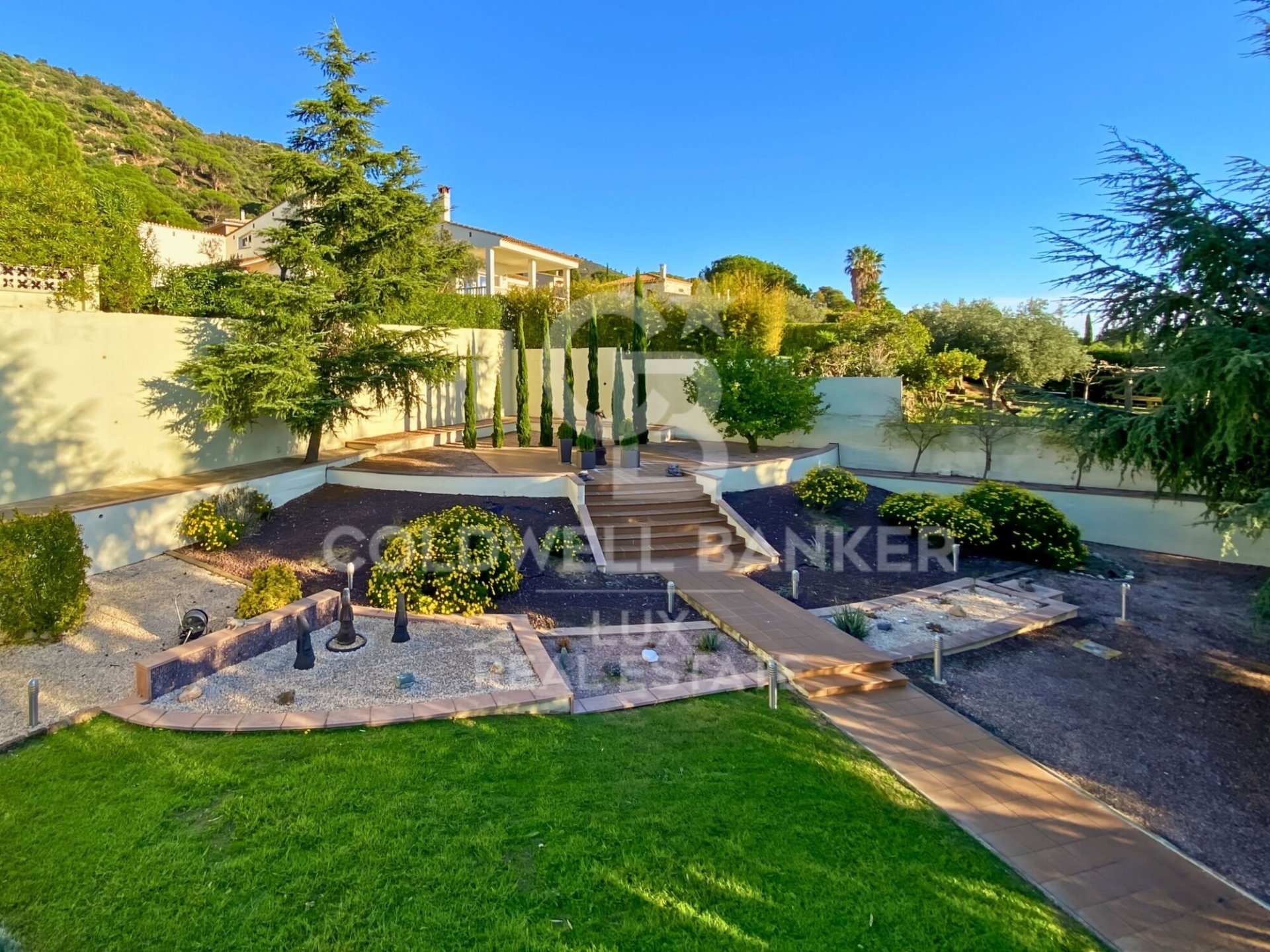 Villa Pau, Girona, Spānijā 5 istabas, 483 m2 Nr. 159886