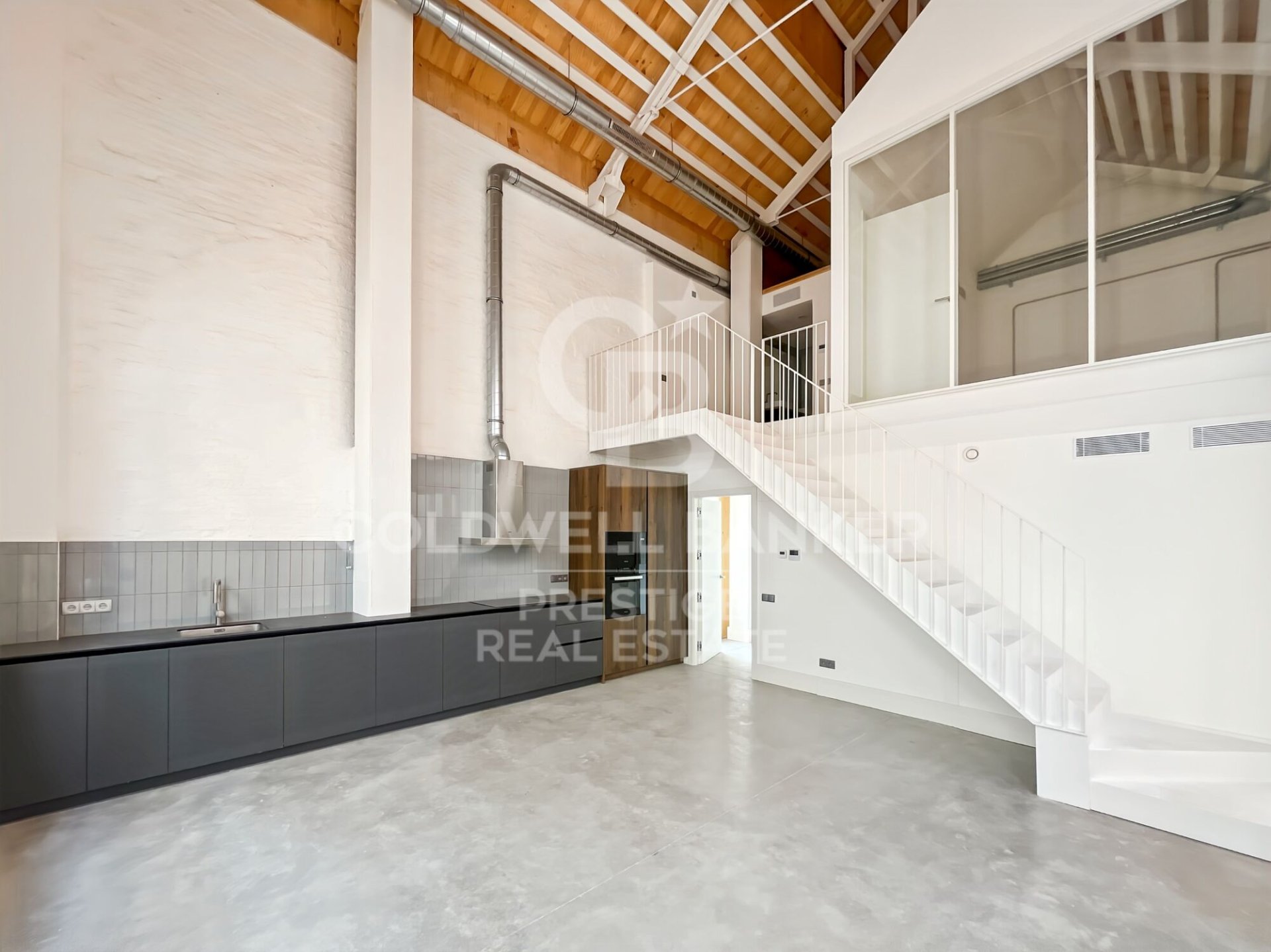 Bliźniak w Barcelona, Hiszpania 2 sypialnie, 98 mkw. nr 159888