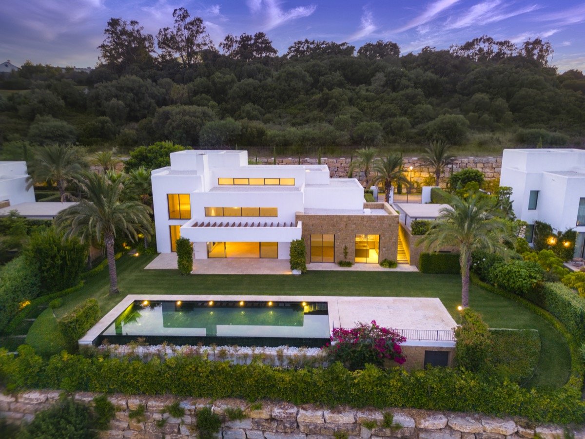 Villa i Casares, Malaga, Spanien 6 sovrum, 778 kvm. Nr. 180824