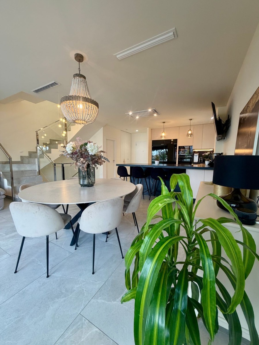 Villa à Alicante, Espagne 4 chambres, 376 m2 No. 180827