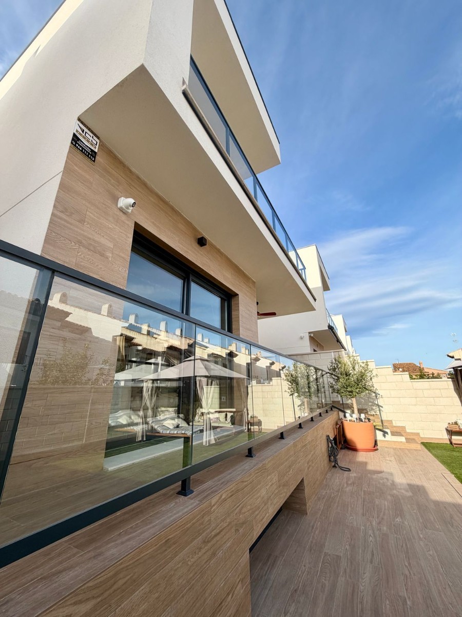 Villa à Alicante, Espagne 4 chambres, 376 m2 No. 180827