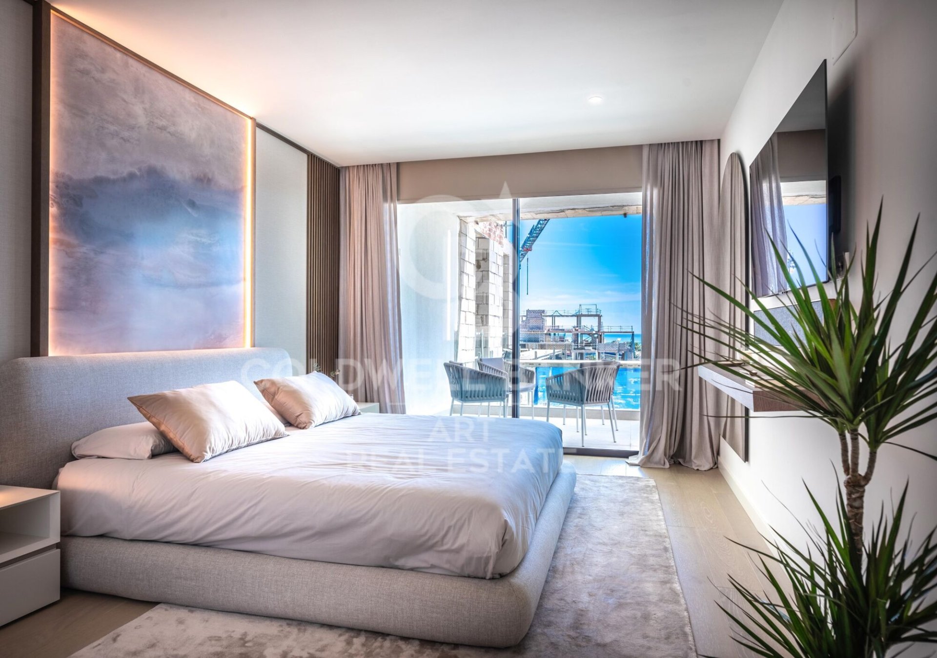 Apartment à Estepona, Malaga, Espagne 3 chambres, 200 m2 No. 158133