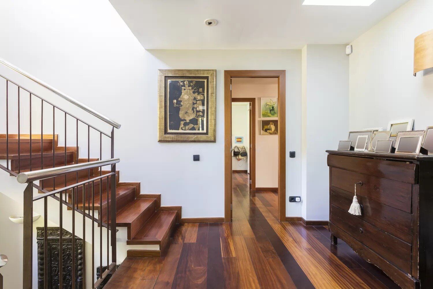 House in Barcelona, Spanien 5 Schlafzimmer,  Nr. 141233