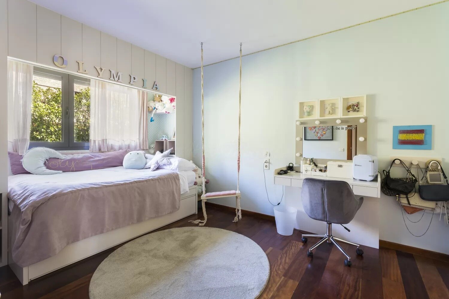 House in Barcelona, Spanien 5 Schlafzimmer,  Nr. 141233