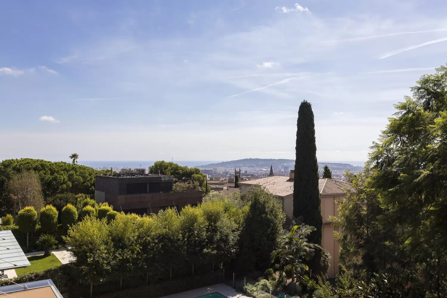 House in Barcelona, Spanien 5 Schlafzimmer,  Nr. 141233
