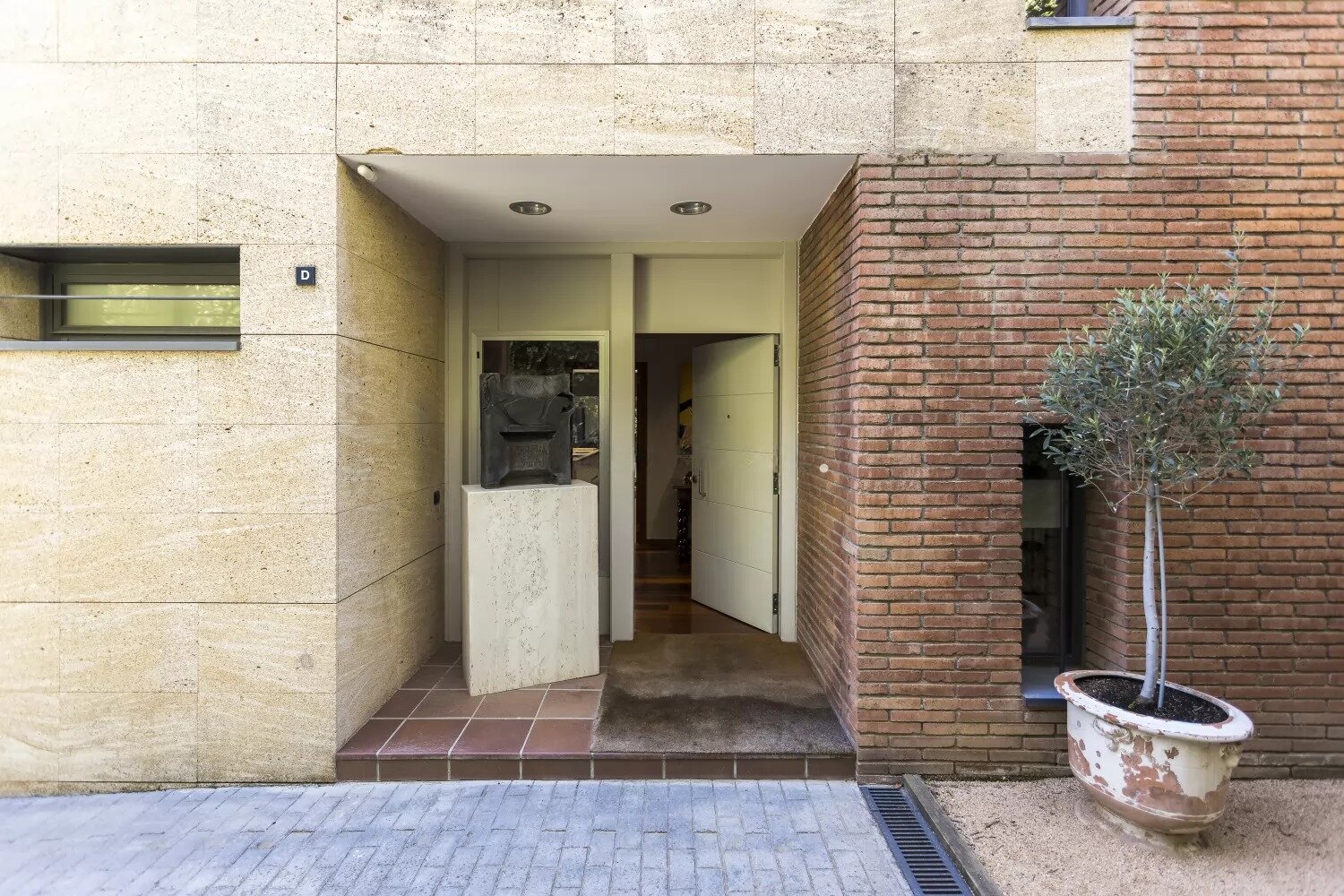 House in Barcelona, Spanien 5 Schlafzimmer,  Nr. 141233