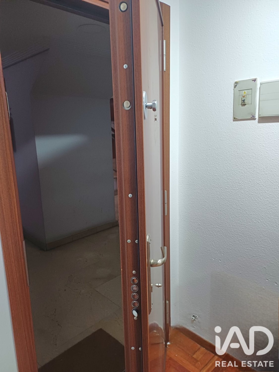 Apartament w Leon, Hiszpania 3 sypialnie, 121 mkw. nr 195055