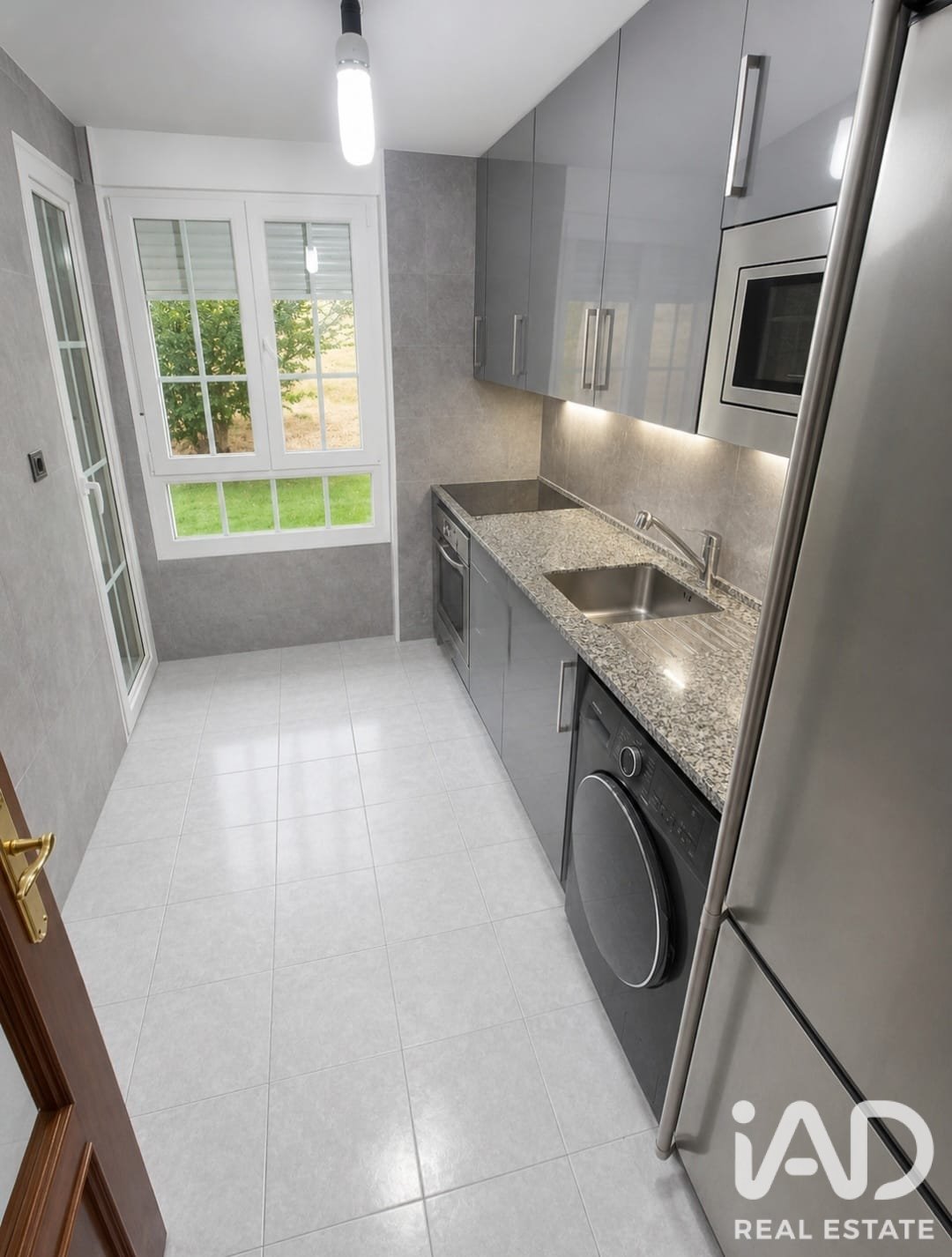 Apartament w Leon, Hiszpania 3 sypialnie, 121 mkw. nr 195055