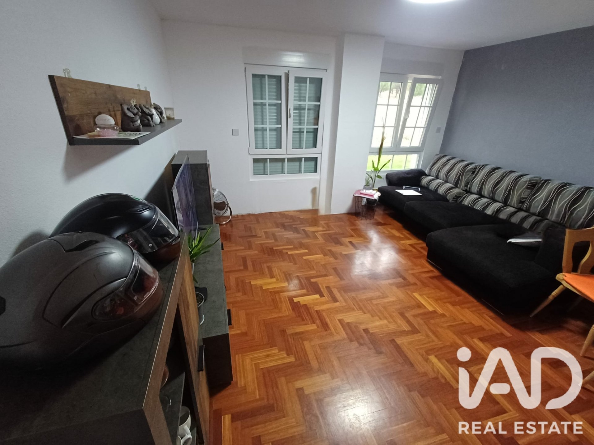 Apartament w Leon, Hiszpania 3 sypialnie, 121 mkw. nr 195055