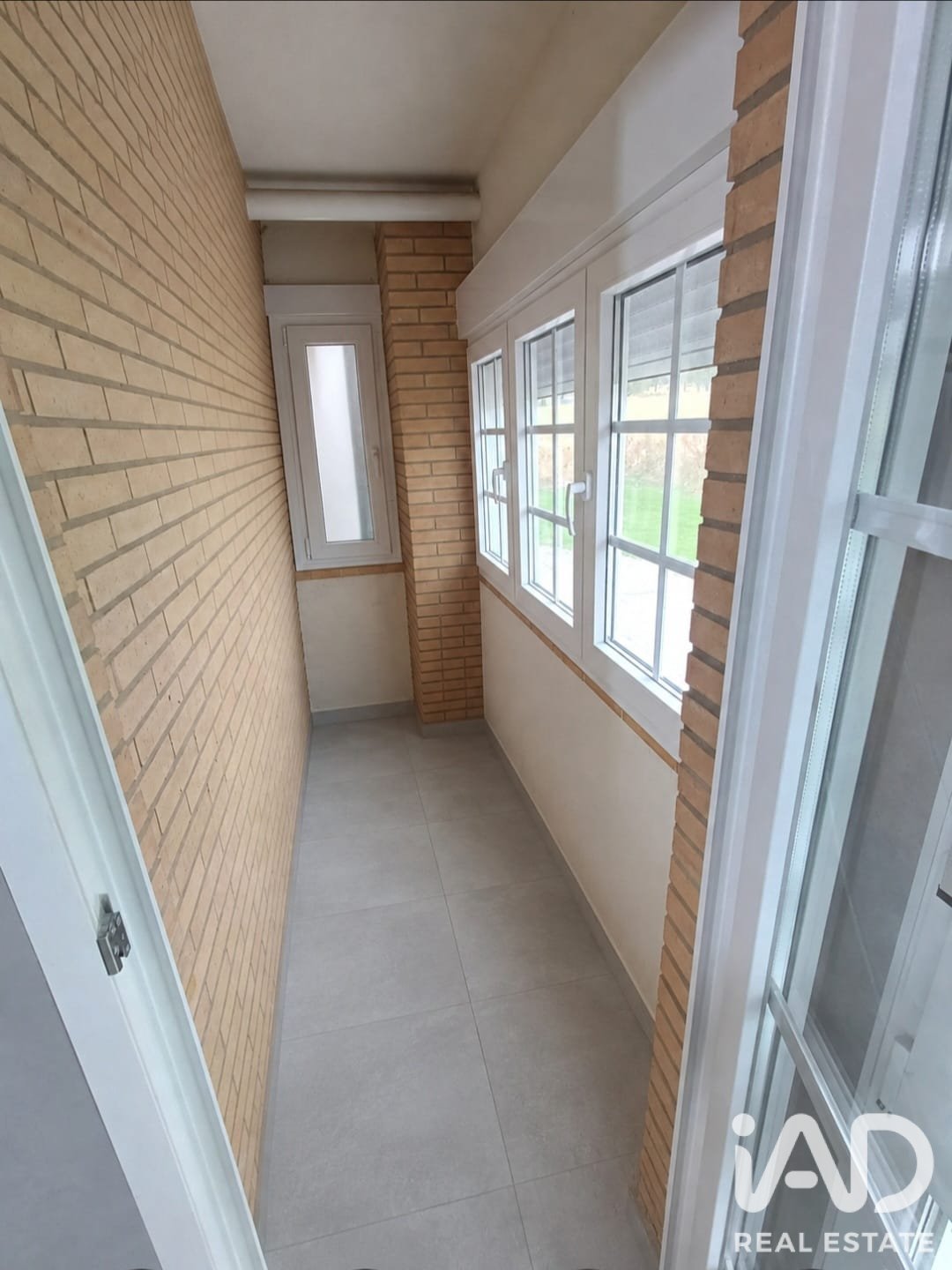 Apartament w Leon, Hiszpania 3 sypialnie, 121 mkw. nr 195055