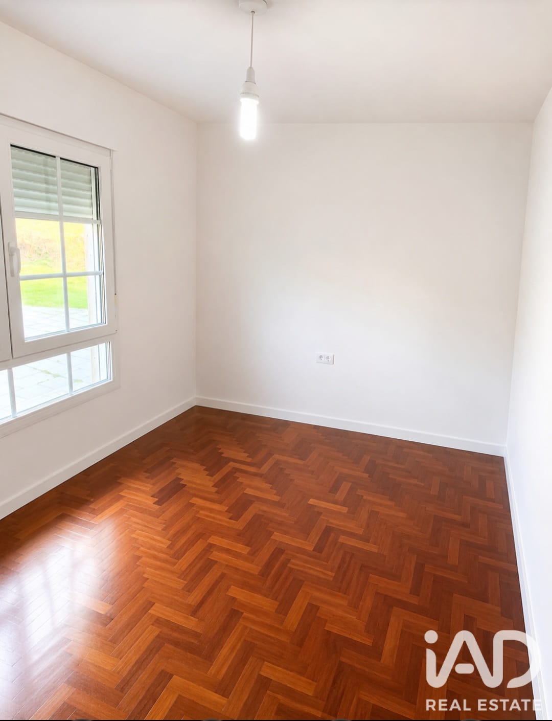 Apartament w Leon, Hiszpania 3 sypialnie, 121 mkw. nr 195055