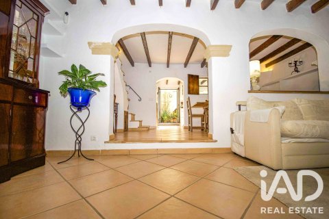 Villa in Pollenca, Mallorca, Spain 3 bedrooms, 144 sq.m. No. 195060