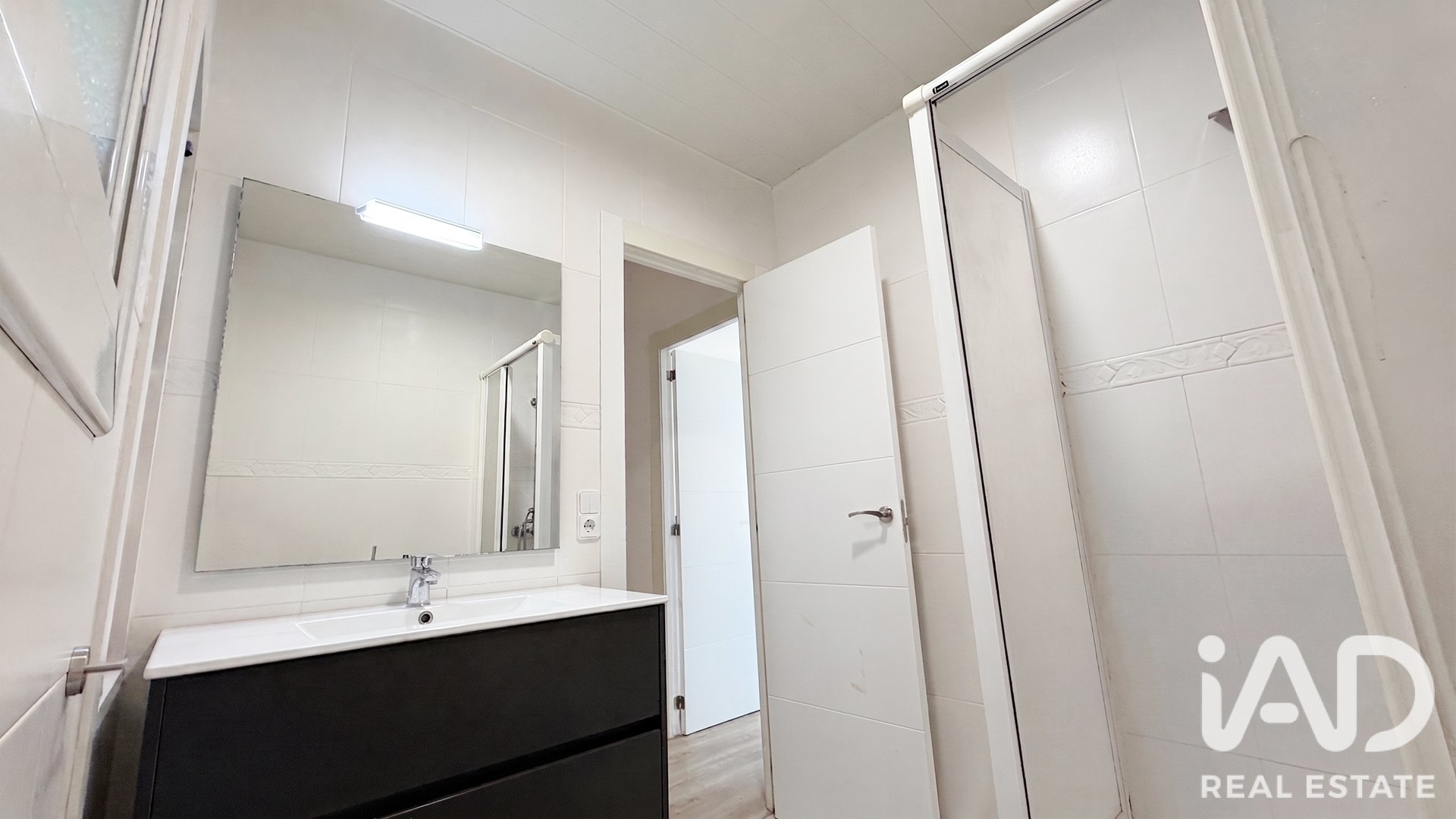 Townhouse in Vilassar de Dalt, Barcelona, Spain 4 bedrooms, 141 sq.m. No. 195058