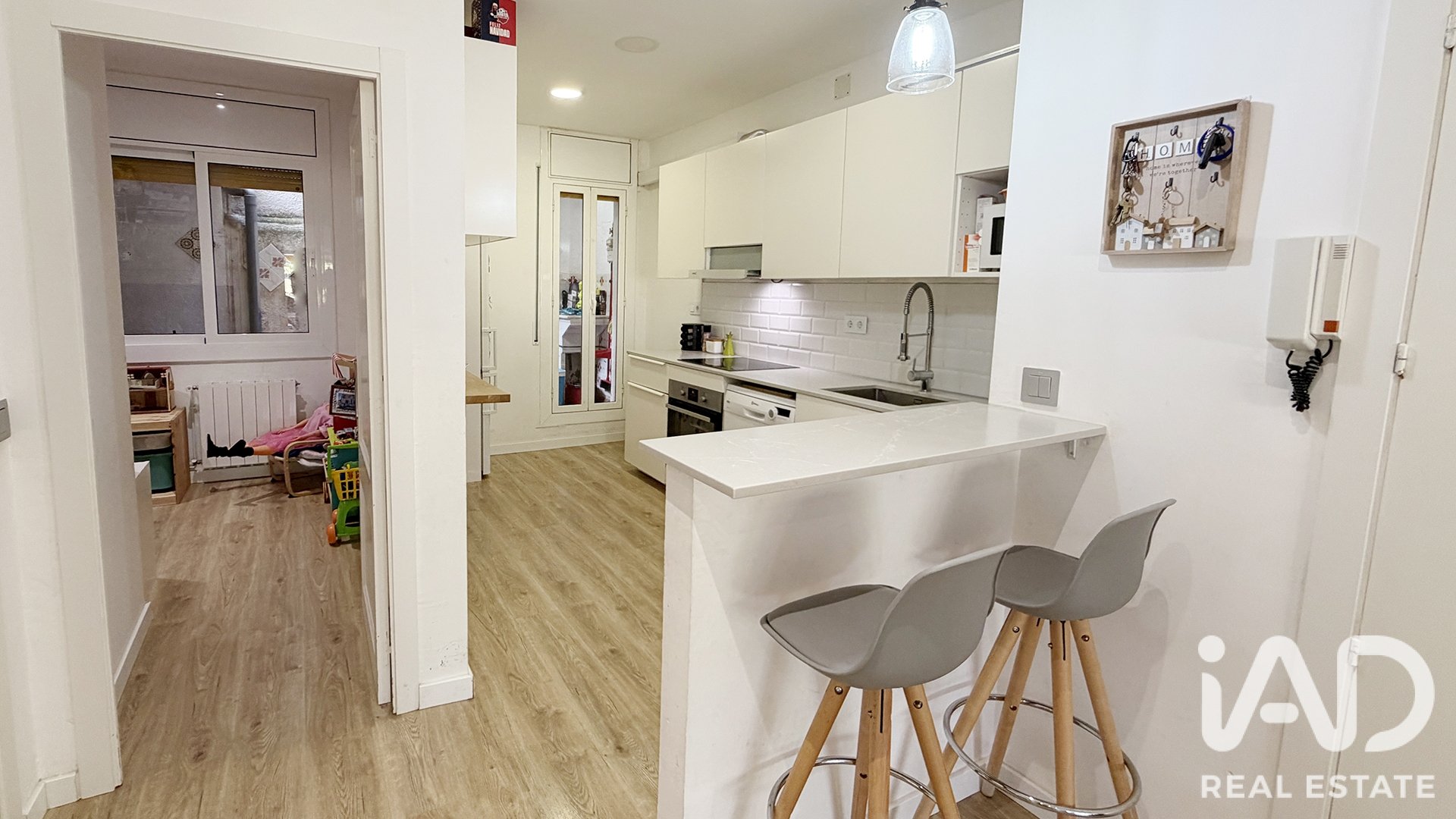 Townhouse in Vilassar de Dalt, Barcelona, Spain 4 bedrooms, 141 sq.m. No. 195058