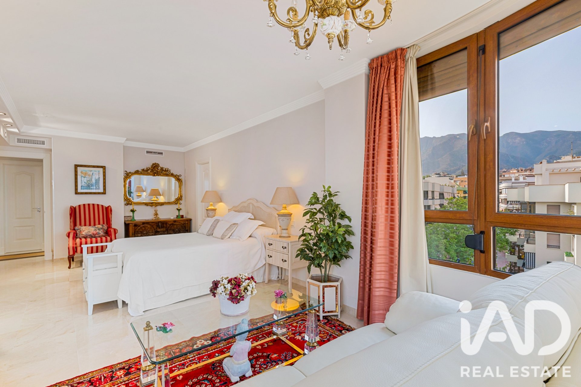 Appartamento a Marbella, Malaga, Spagna 3 camere da letto, 182 mq. N° 192168