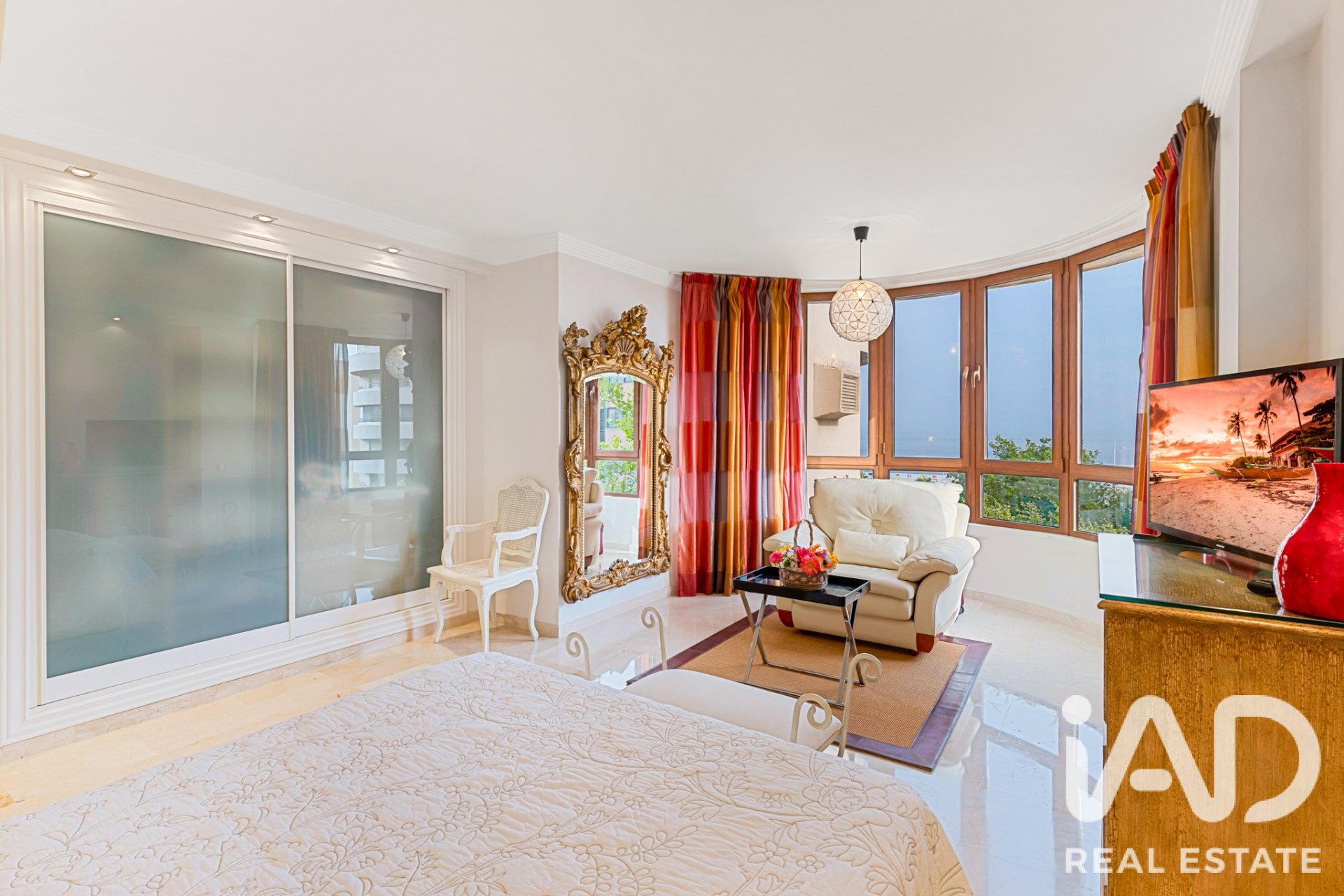 Appartamento a Marbella, Malaga, Spagna 3 camere da letto, 182 mq. N° 192168