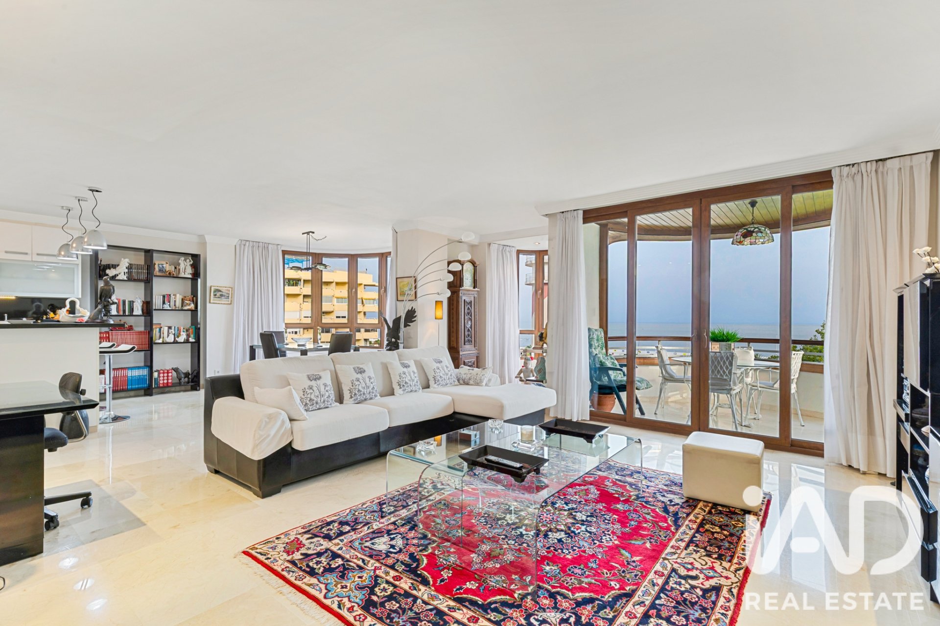 Appartamento a Marbella, Malaga, Spagna 3 camere da letto, 182 mq. N° 192168