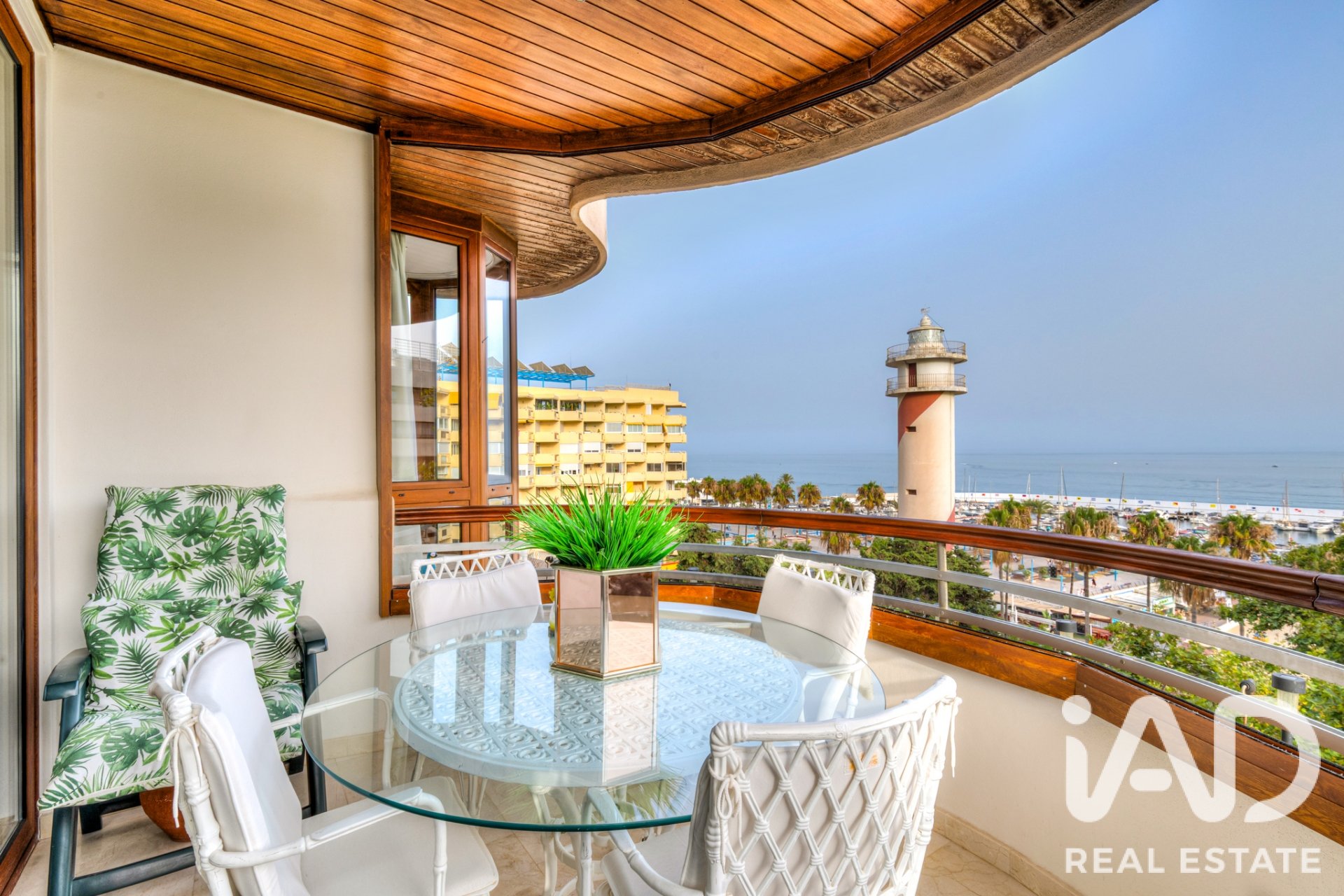 Appartamento a Marbella, Malaga, Spagna 3 camere da letto, 182 mq. N° 192168