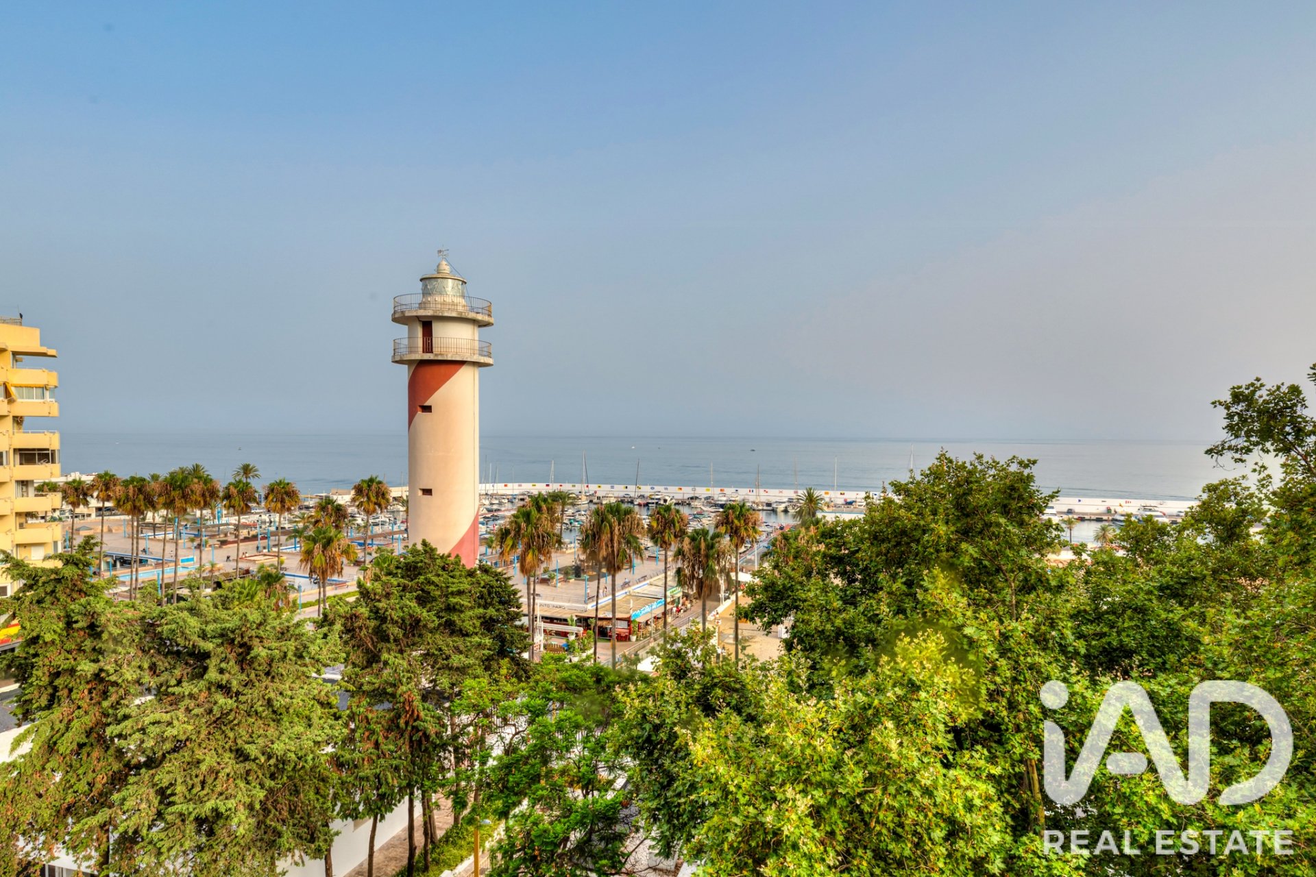 Appartamento a Marbella, Malaga, Spagna 3 camere da letto, 182 mq. N° 192168