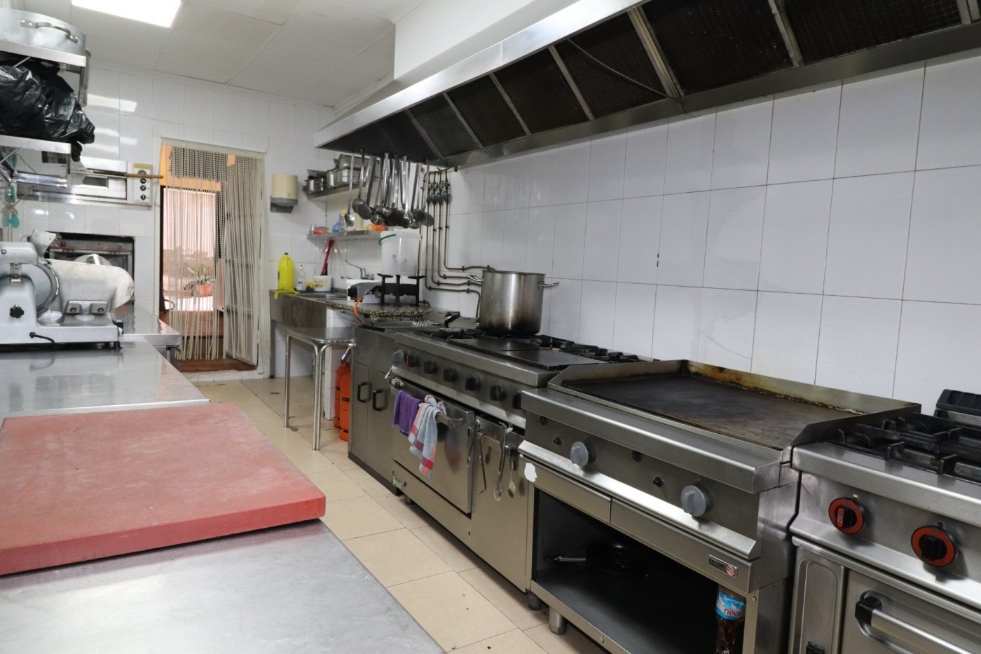 Liikekiinteistö Torrevieja, Alicante, Espanja 400 m2 No. 194262