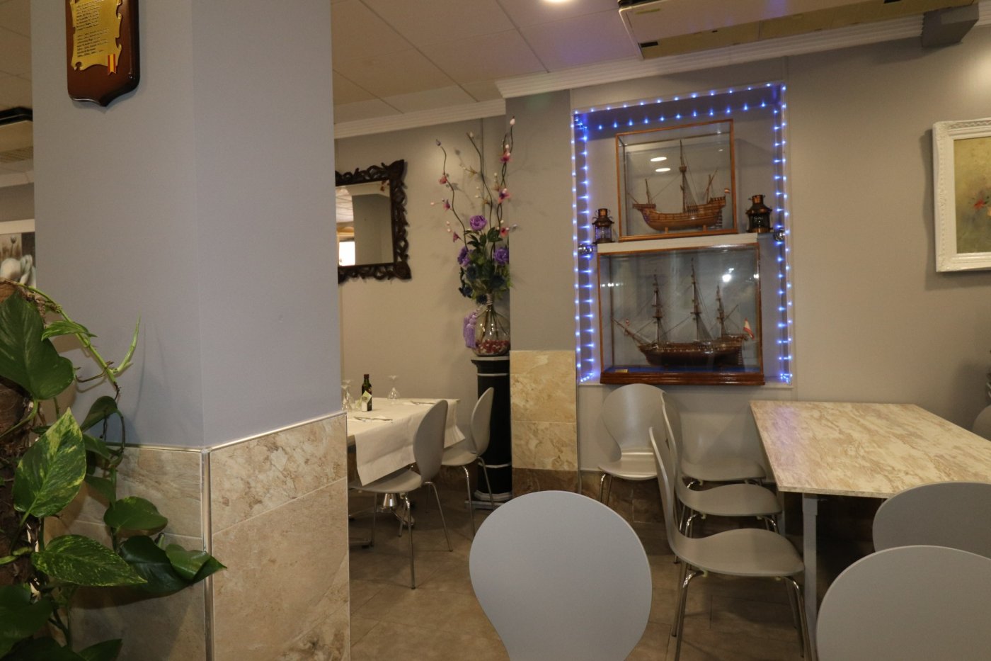 Liikekiinteistö Torrevieja, Alicante, Espanja 400 m2 No. 194262