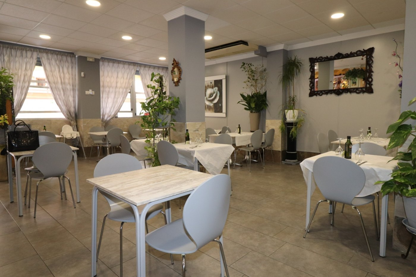Liikekiinteistö Torrevieja, Alicante, Espanja 400 m2 No. 194262