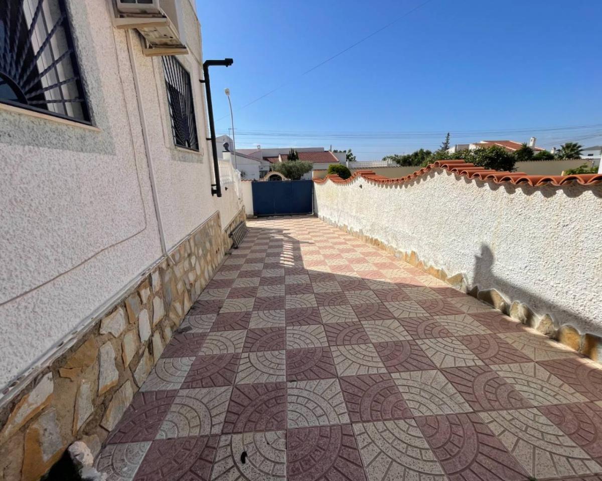Villa i Ciudad Quesada, Alicante, Spanien 3 sovrum, 120 kvm. Nr. 149064