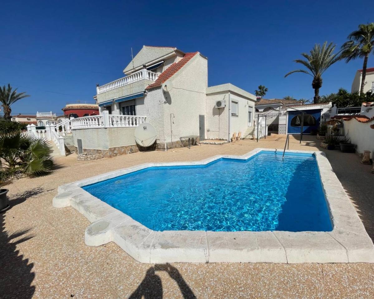 Villa i Ciudad Quesada, Alicante, Spanien 3 sovrum, 120 kvm. Nr. 149064