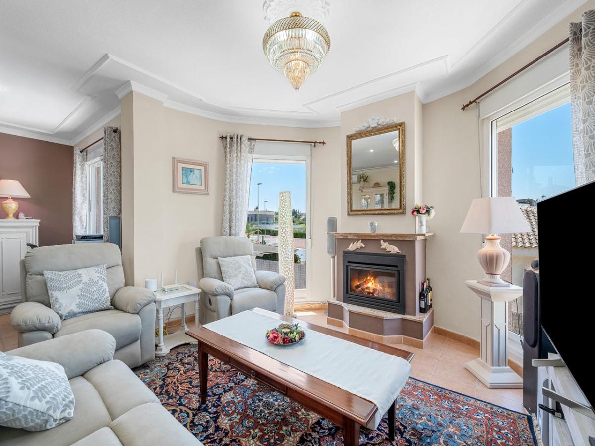 Villa à Benijofar, Alicante, Espagne 5 chambres, 179 m2 No. 149066