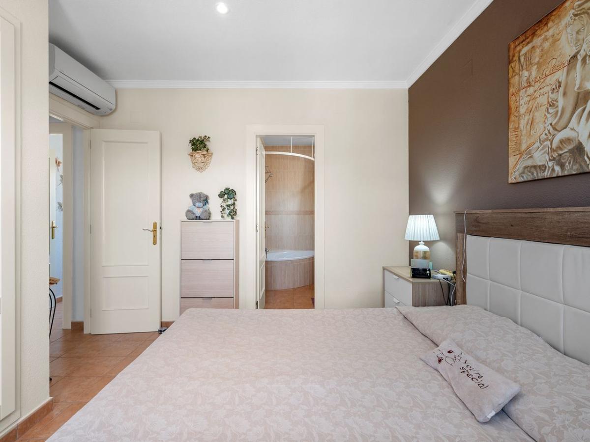 Villa à Benijofar, Alicante, Espagne 5 chambres, 179 m2 No. 149066