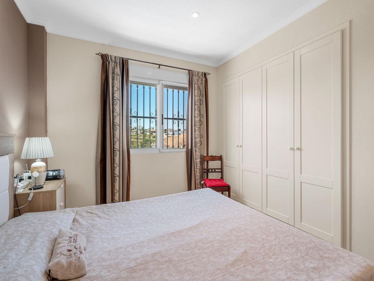 Villa à Benijofar, Alicante, Espagne 5 chambres, 179 m2 No. 149066