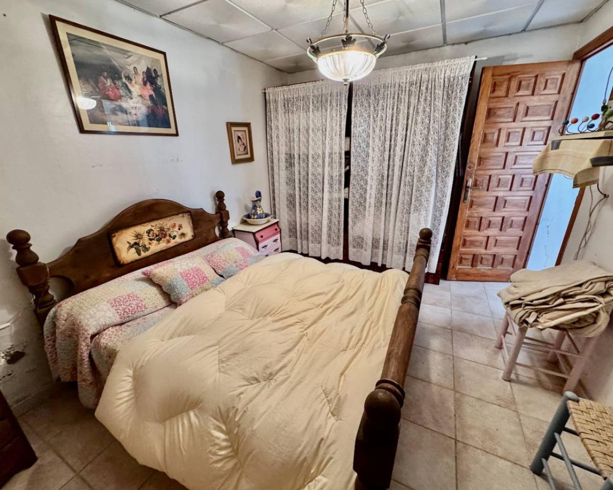 Финка в Гуардамар-дель-Сегура, Аликанте, Испания 4 спальни, 200м2 №149062