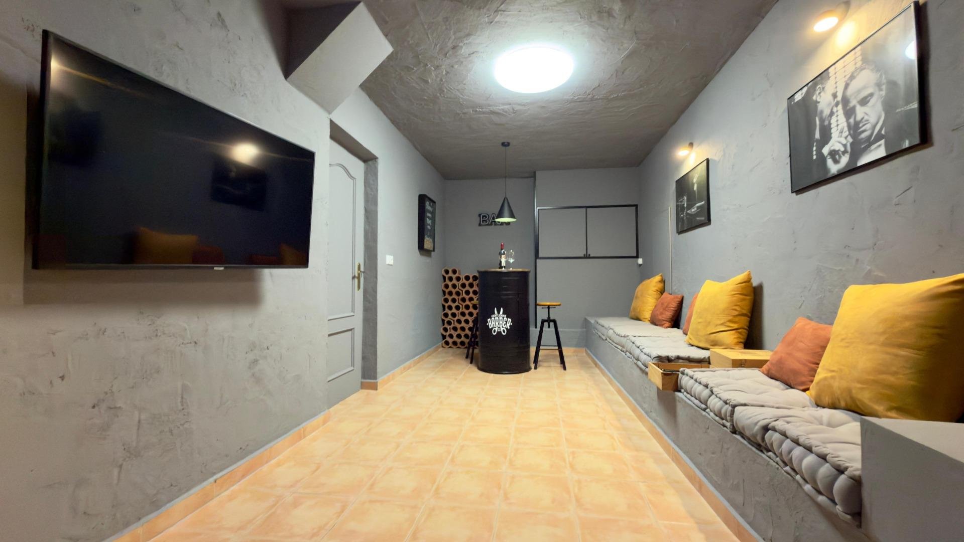 Huvila Altea, Alicante, Espanja 500 m2 No. 167927
