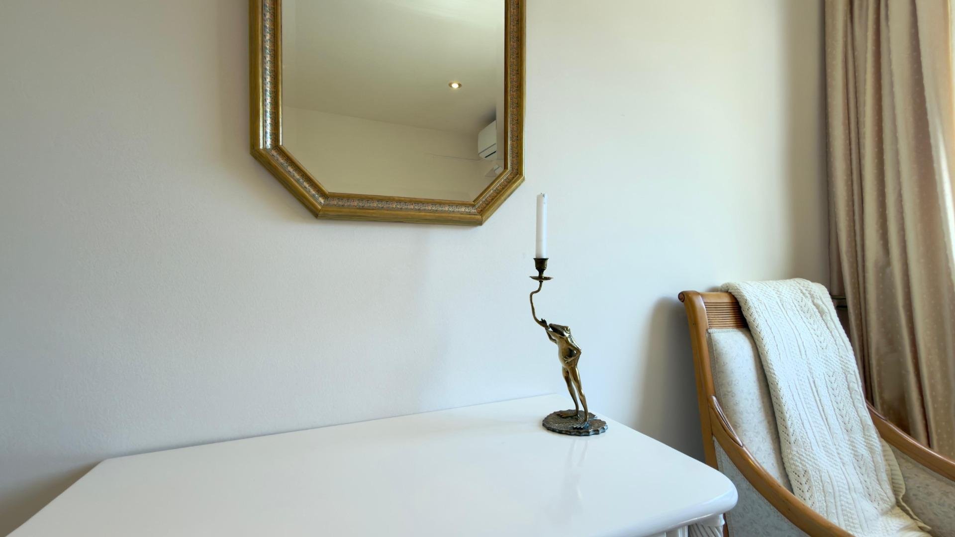 Huvila Altea, Alicante, Espanja 500 m2 No. 167927