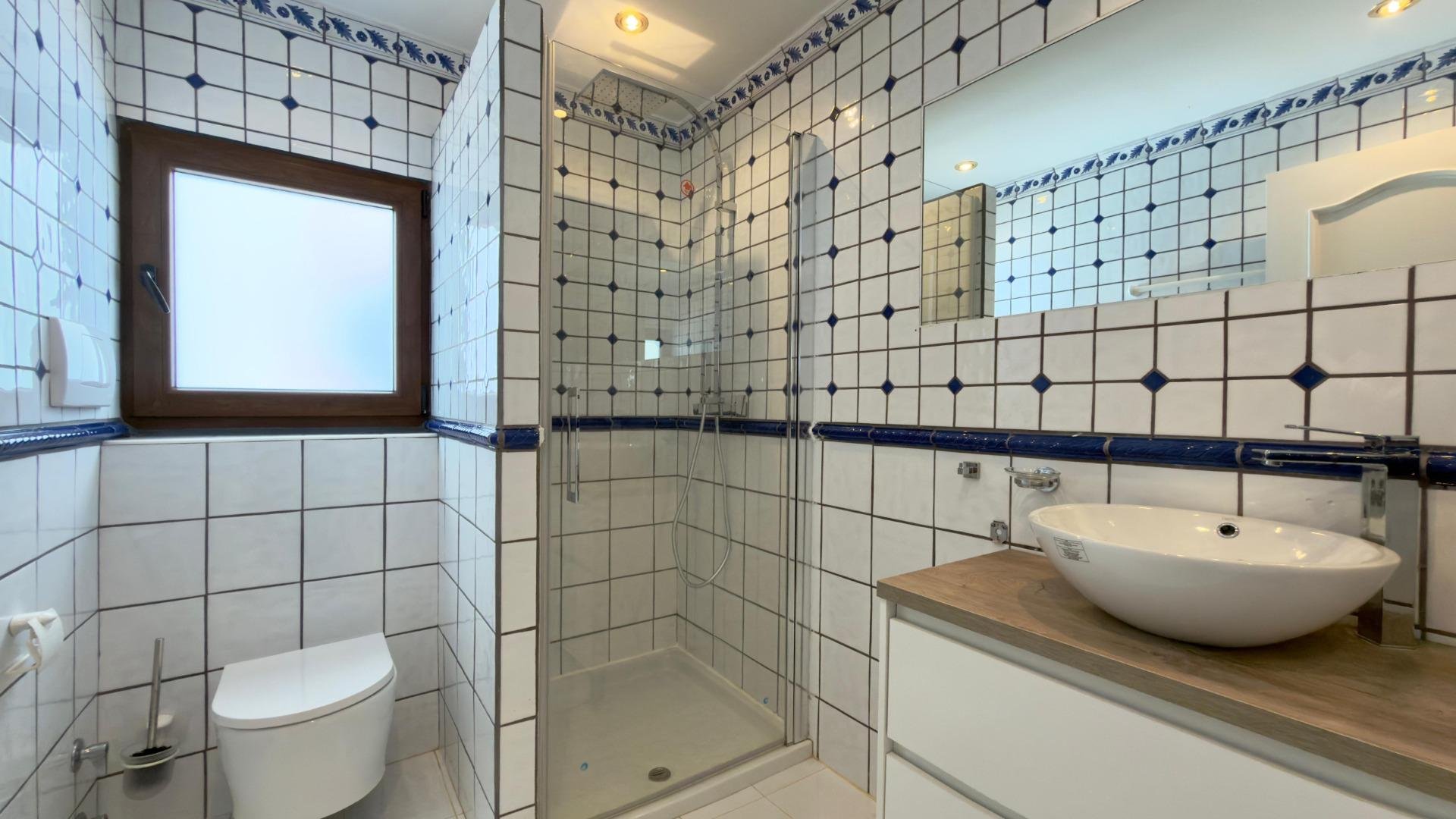 Huvila Altea, Alicante, Espanja 500 m2 No. 167927
