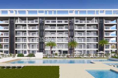 Takvåning i Torrevieja, Alicante, Spanien 3 sovrum, 100 kvm. Nr. 167923