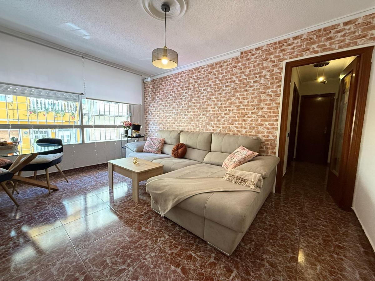 Appartamento a Guardamar del Segura, Alicante, Spagna 3 camere da letto, 81 mq. N° 183779